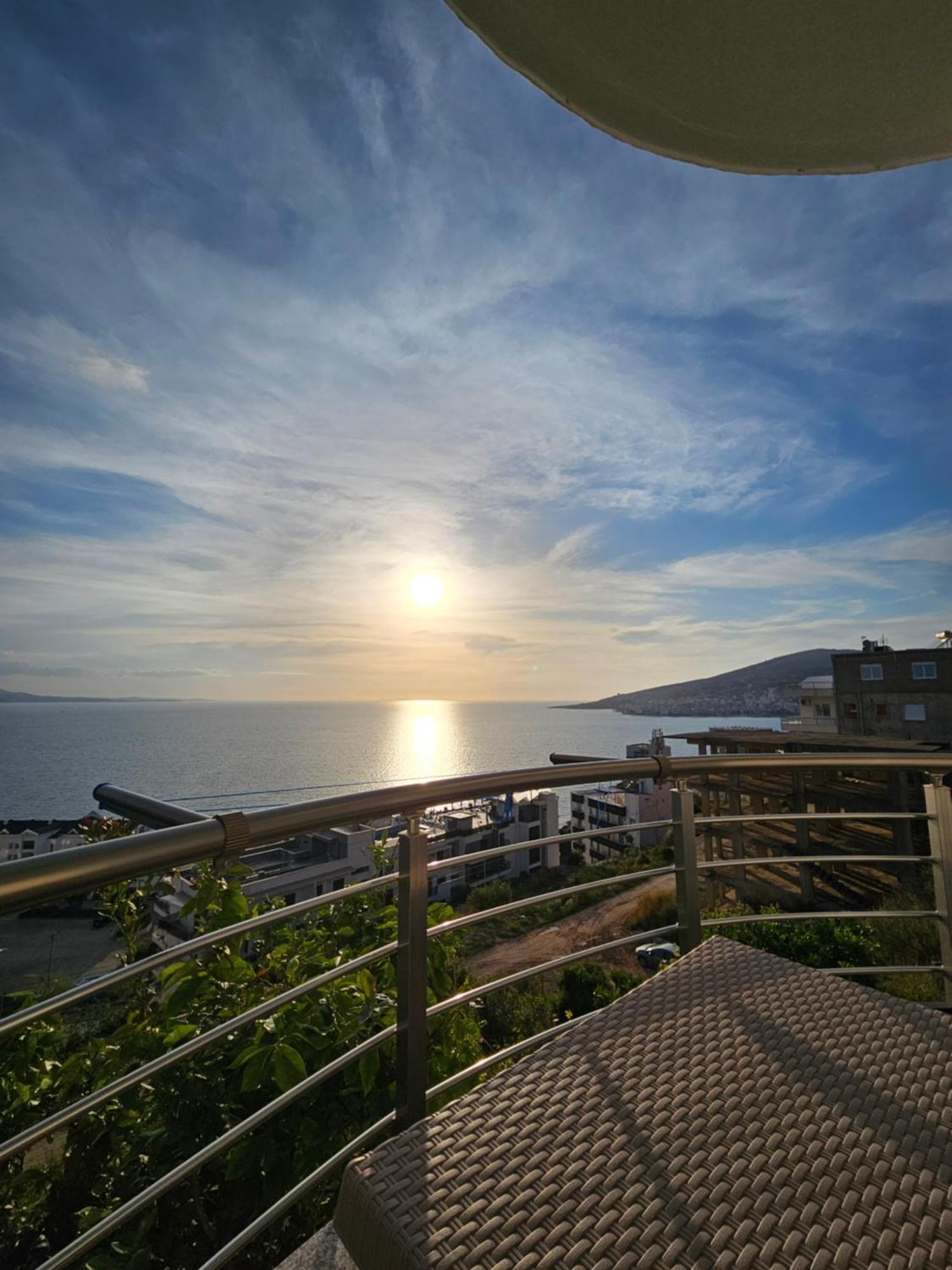Nora'S Guesthouse Sarande Exterior photo